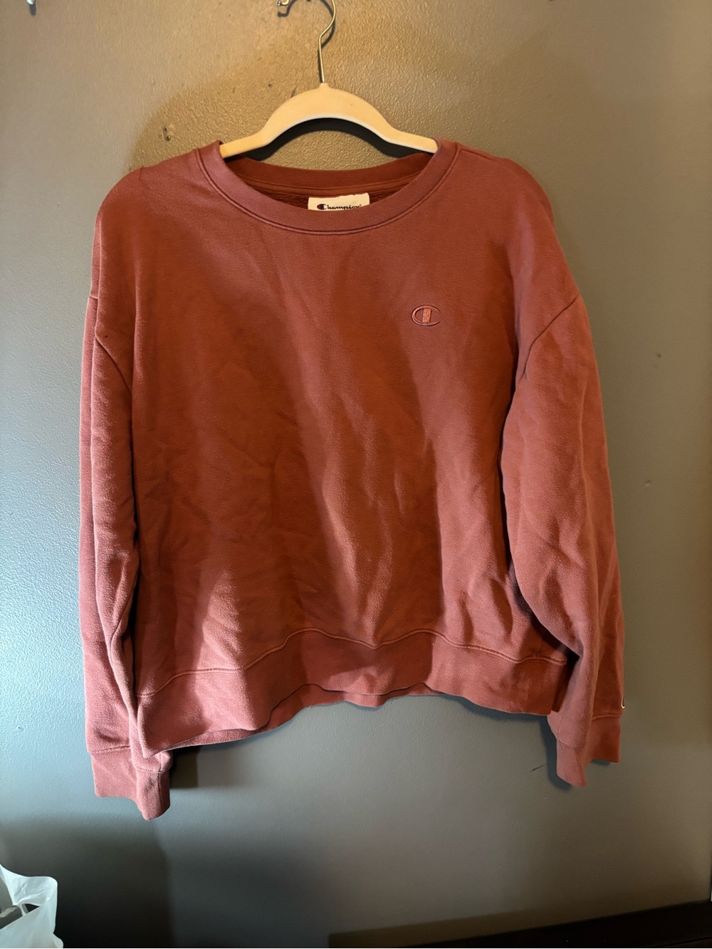Champion Women's Crewneck Sweatshirt